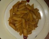 A picture of step 5 of Red sauce pasta.