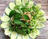 Hình bước làm 4 của món Sốt Thịt Trứng Chấm Rau Sống