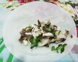 Hình bước làm 2 của món Chả giò chay