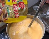 Foto langkah ke 2 dari resep Puding Lapis Biskuit Marie.