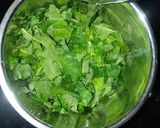 A picture of step 2 of Papaya Leaves Juice.