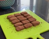 Foto langkah ke 4 dari resep Condensed Milk Chocolate Truffle.