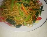Foto langkah ke 5 dari resep Spaghetti  Goreng Saus Tiram Sederhana.