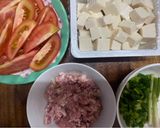 Hình bước làm 1 của món Canh đậu hũ cà chua
