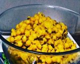A picture of step 1 of Ghuguni chaat.