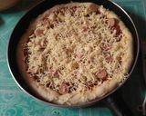 Foto langkah ke 8 dari resep Pizza teflon lembut dan simpel.