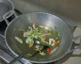 Foto langkah ke 3 dari resep Ikan gurame bumbu kuning.