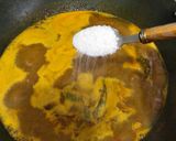 Foto langkah ke 5 dari resep Gulai Ikan Bumbu Instan.