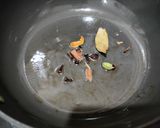 A picture of step 3 of Dahi chicken.