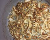 صورة لخطوة 2 من وصفة الارز بالعدس البني (المجدرة)