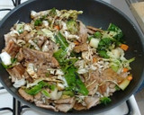 Foto del paso 6 de la receta: Bisteces de puerco con verduras 👍✨🌼