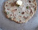 মসলা আলু পরোটা (Masala aloo paratha recipe in bengali) রেসিপির ধাপ 6 ছবি