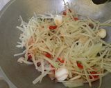 Foto langkah ke 3 dari resep Tumis labu siem.