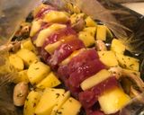Foto del paso 2 de la receta: Solomillo de cerdo con papas y manzana