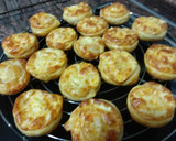 Foto del paso 9 de la receta: Hojaldres con pavo y queso