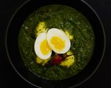 A picture of step 2 of Palak Anda / Spinach Egg.