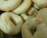 Foto langkah ke 4 dari resep Donat empuk.