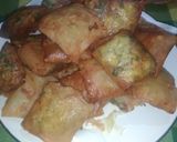 Foto langkah ke 3 dari resep Martabak Telur Mini.
