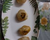 A picture of step 4 of White matar pani puri.