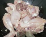 Foto langkah ke 1 dari resep Ayam Goreng Balado Kentang.