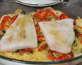 Foto del paso 3 de la receta: Lenguado al horno con puerro, patata y pimiento rojo
