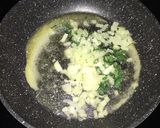 Foto del paso 1 de la receta: Patatas gratinadas con bechamel