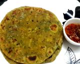A picture of step 2 of Leftover dal paratha.