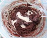 Foto del passaggio 5 della ricetta Ciambella Marmorizzata Cacao e Cocco