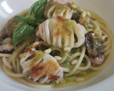Foto del paso 5 de la receta: Chipirones con Espaguetis al Pesto