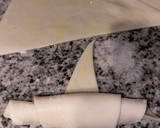 Foto del paso 4 de la receta: Medialunas fáciles y rápidas!