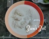 A picture of step 1 of Kaddu ki Kheer with Cooked Rice.
