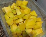Foto langkah ke 1 dari resep Tumis labu kuning jahe kecap manis.