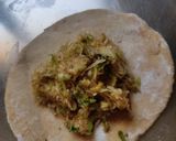 A picture of step 3 of Radish (mooli) paratha.