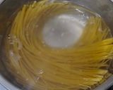 Foto langkah ke 2 dari resep Spaghetti Goreng Jawa.