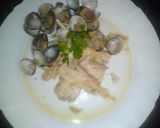 Foto del paso 5 de la receta: Acedías en salsa con almejas del pacifico