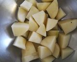 সাদা আলু চচ্চড়ি (sada aloo chocchori recipe in Bengali) রেসিপির ধাপ 1 ছবি