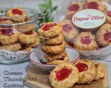 Foto langkah ke 5 dari resep Cheese Thumbprint Cookies.