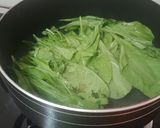 A picture of step 1 of Spinach cheese filled piglets bun.