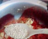 A picture of step 4 of Chicken potato bhindi.