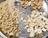 ચોકલેટ ડ્રાયફ્રુટ્સ ચીક્કી (Chocolate Dryfruits Chikki Recipe In Gujarati) રેસીપી સ્ટેપ1ફોટો