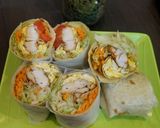 Foto langkah ke 6 dari resep Chicken wrap.