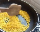 A picture of step 1 of Moong daal Halwa.