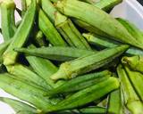 Bhindi in Tomato Gravy recipe step 1 photo