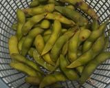 Foto langkah ke 1 dari resep Edamame goreng crispy.