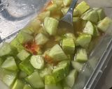 Foto langkah ke 2 dari resep Rujak Timun cuka.