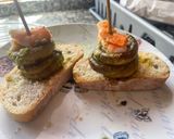 Foto del paso 3 de la receta: Pincho de Champis con langostinos y pan