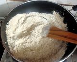 રાગી સુખડી (Raagi Sukhdi Recipe In Gujarati) રેસીપી સ્ટેપ1ફોટો