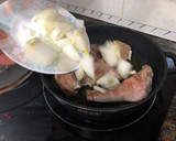 Foto del paso 2 de la receta: Pierna de cabrito al horno