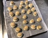 Une image de l'étape 7 de Feuilletés fromage,crème,champignons et persil.