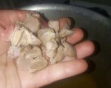 صورة لخطوة 3 من وصفة دجاج بالدغميرة (دجاج محمر)